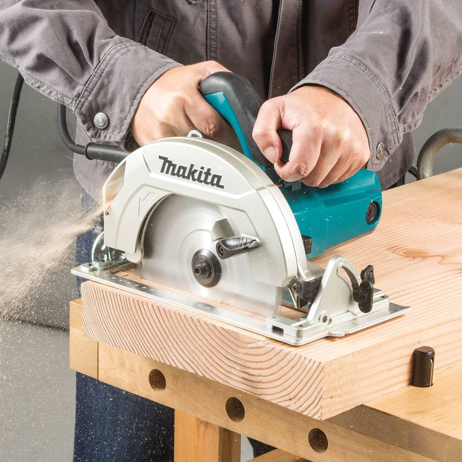 Makita HS7610 7-1/4” Circular Saw