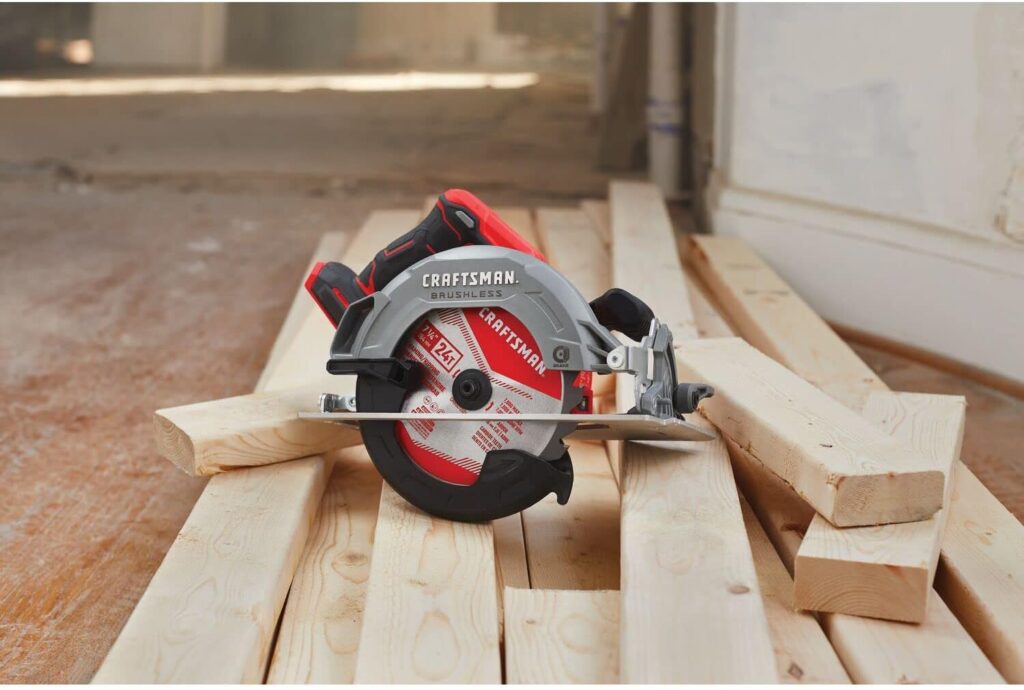 CRAFTSMAN V20 Cordless Circular Saw, 7-1/4 inch, Bare Tool Only (CMCS550B)