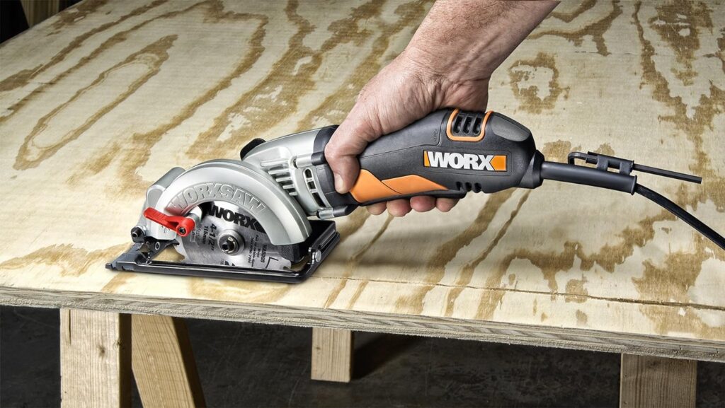 Worx WX429L 4 Amp WORXSAW 4.5 Electric Compact Circular Saw